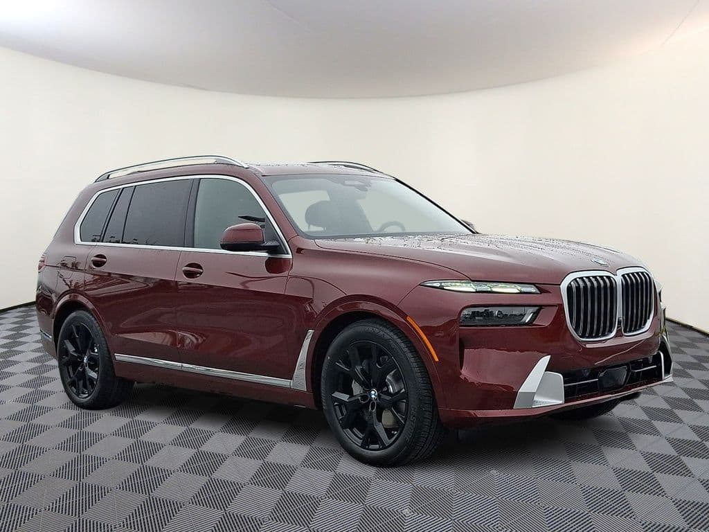 2027 BMW X7 xDrive40i — photo 1 of 35