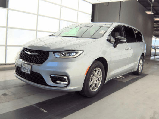 2026 Chrysler Pacifica Select — photo 1 of 2