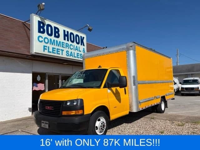 2021 GMC Savana Cutaway 3500 3500 Van 177 — photo 1 of 23