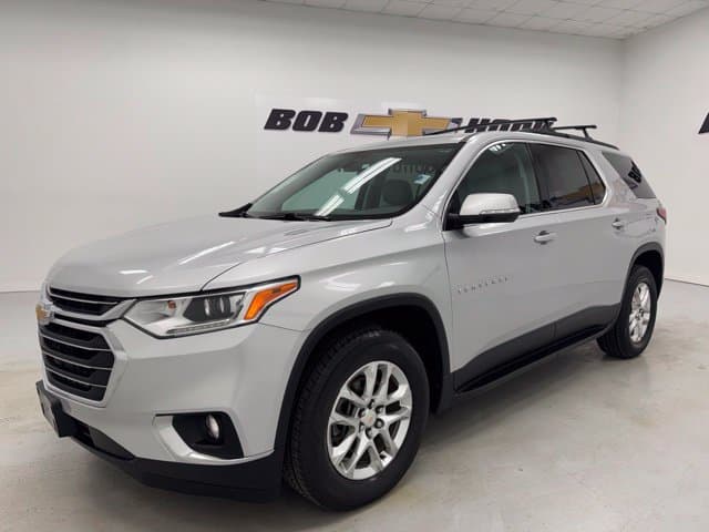 2020 Chevrolet Traverse LT Cloth — photo 1 of 39