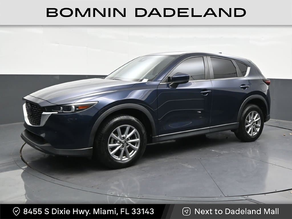 2022 Mazda CX-5 2.5 S Preferred Package — photo 1 of 36