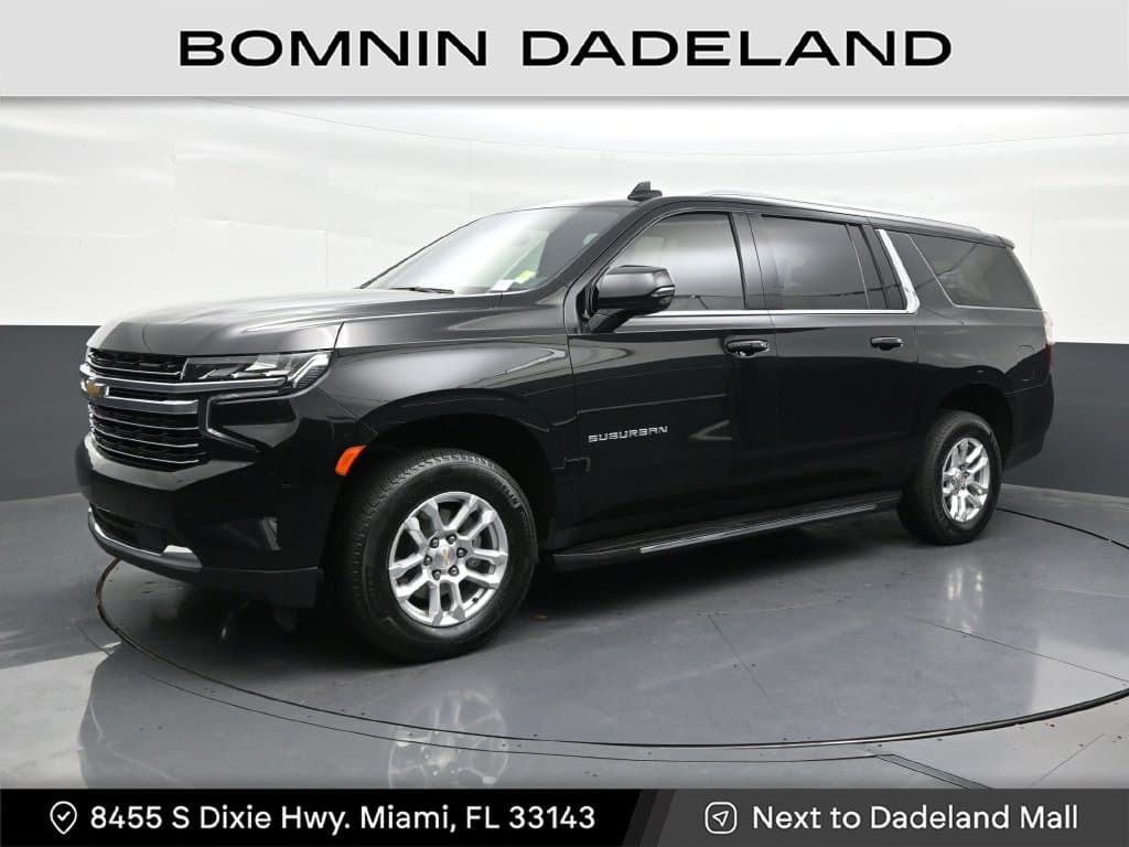 2024 Chevrolet Suburban LT — photo 1 of 39