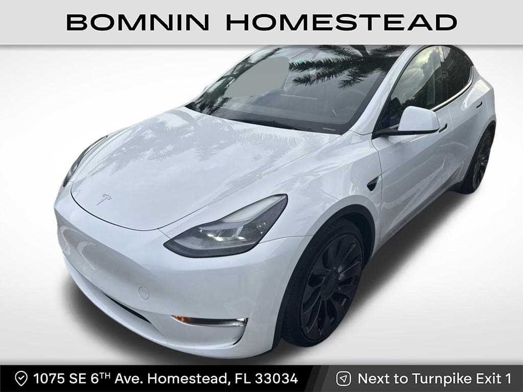 2023 Tesla Model Y Performance — photo 1 of 4