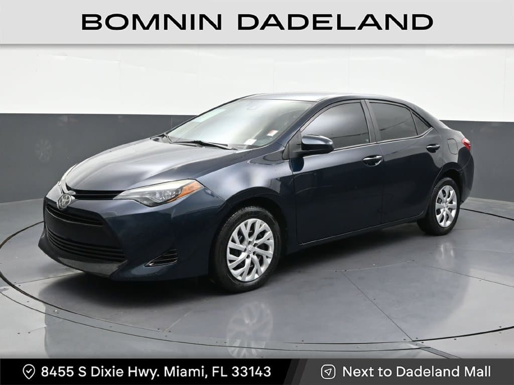 2017 Toyota Corolla LE — photo 1 of 35