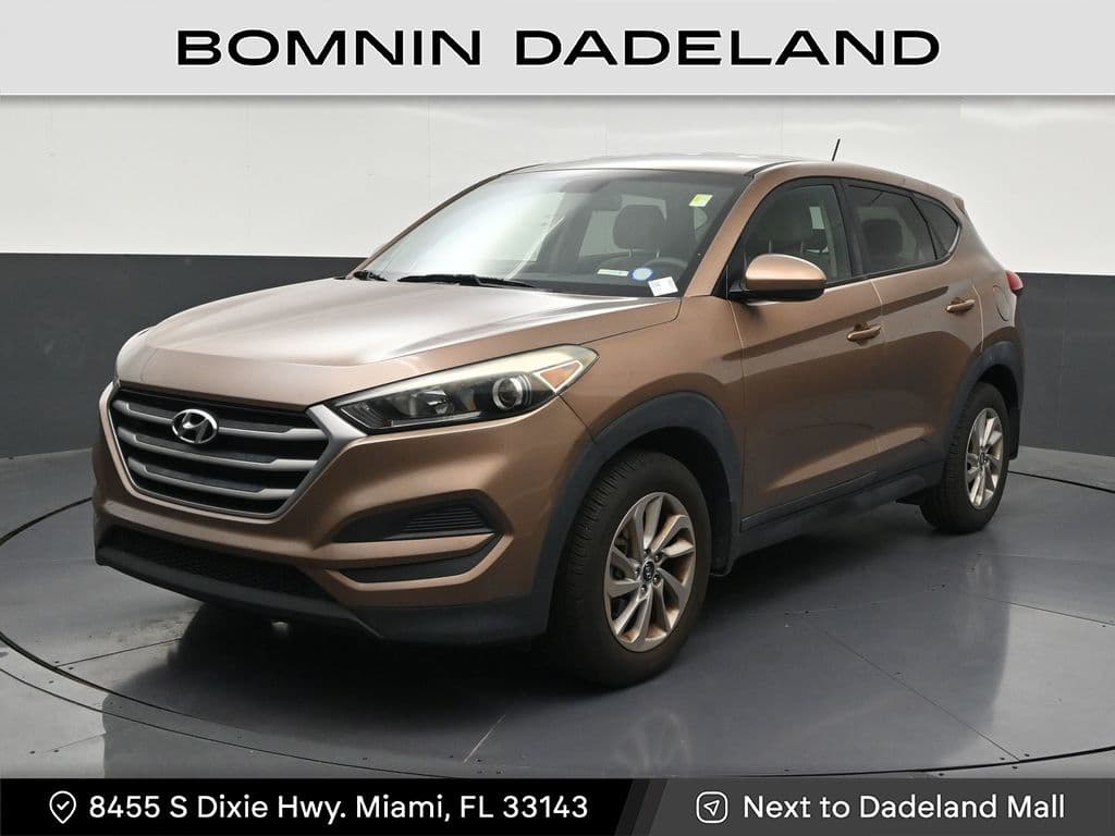 2017 Hyundai Tucson SE — photo 1 of 36