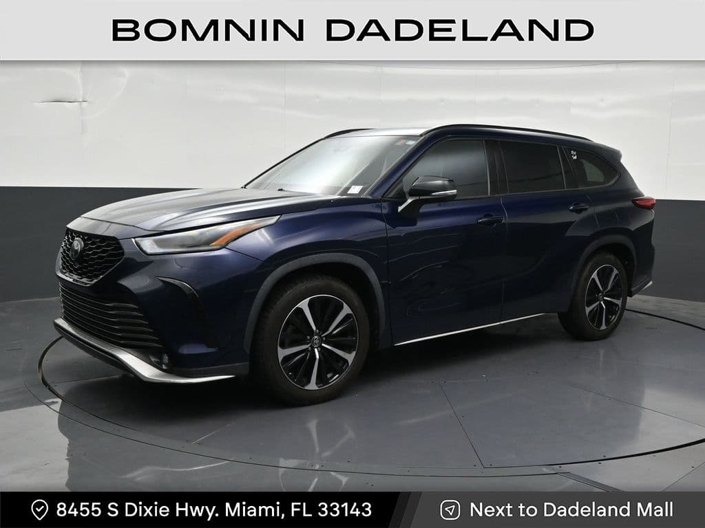 2021 Toyota Highlander XSE — photo 1 of 37