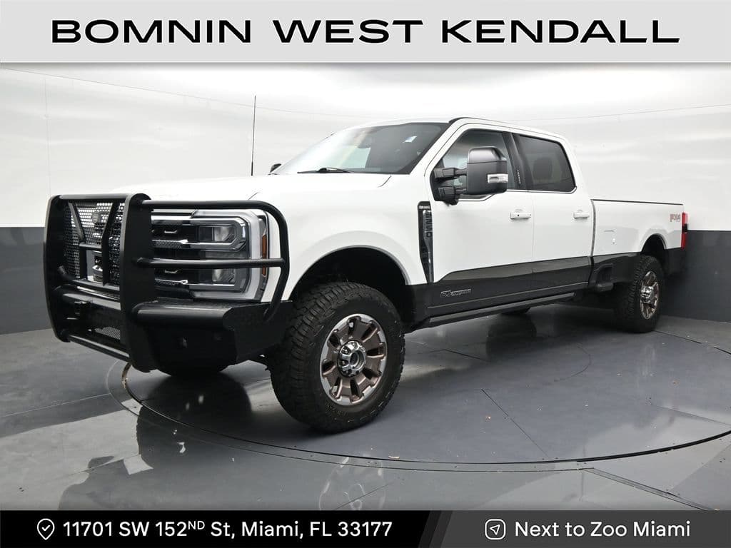2023 Chevrolet Silverado 1500 Custom — photo 1 of 33