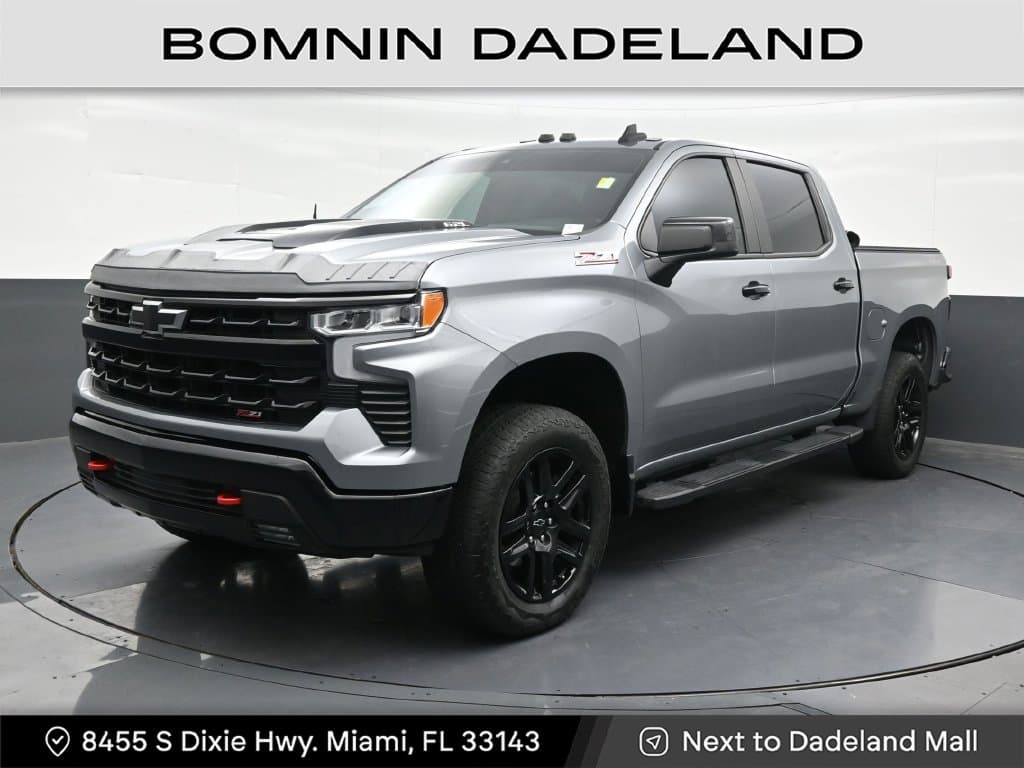 2025 Chevrolet Silverado 1500 LT Trail Boss — photo 1 of 38