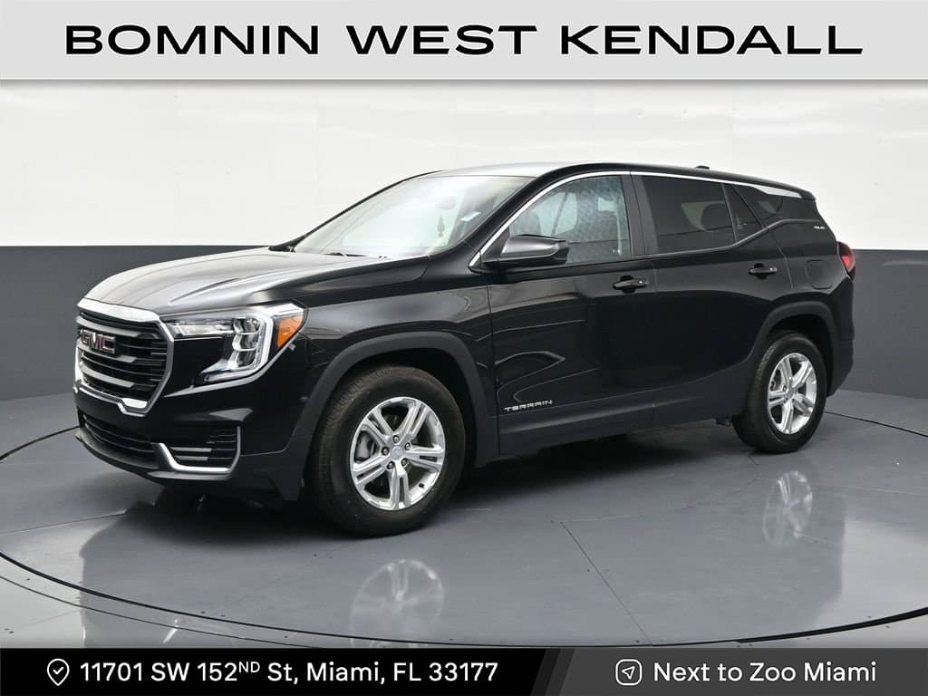 2024 GMC Terrain SLE — photo 1 of 30