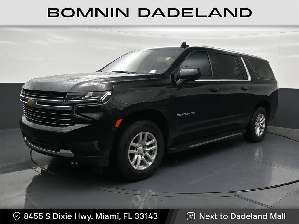 2023 Chevrolet Suburban LT — photo 1 of 37