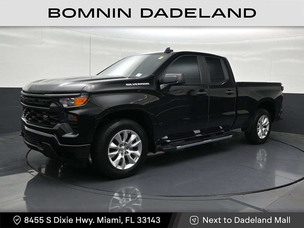 2023 Chevrolet Silverado 1500 Custom — photo 1 of 36