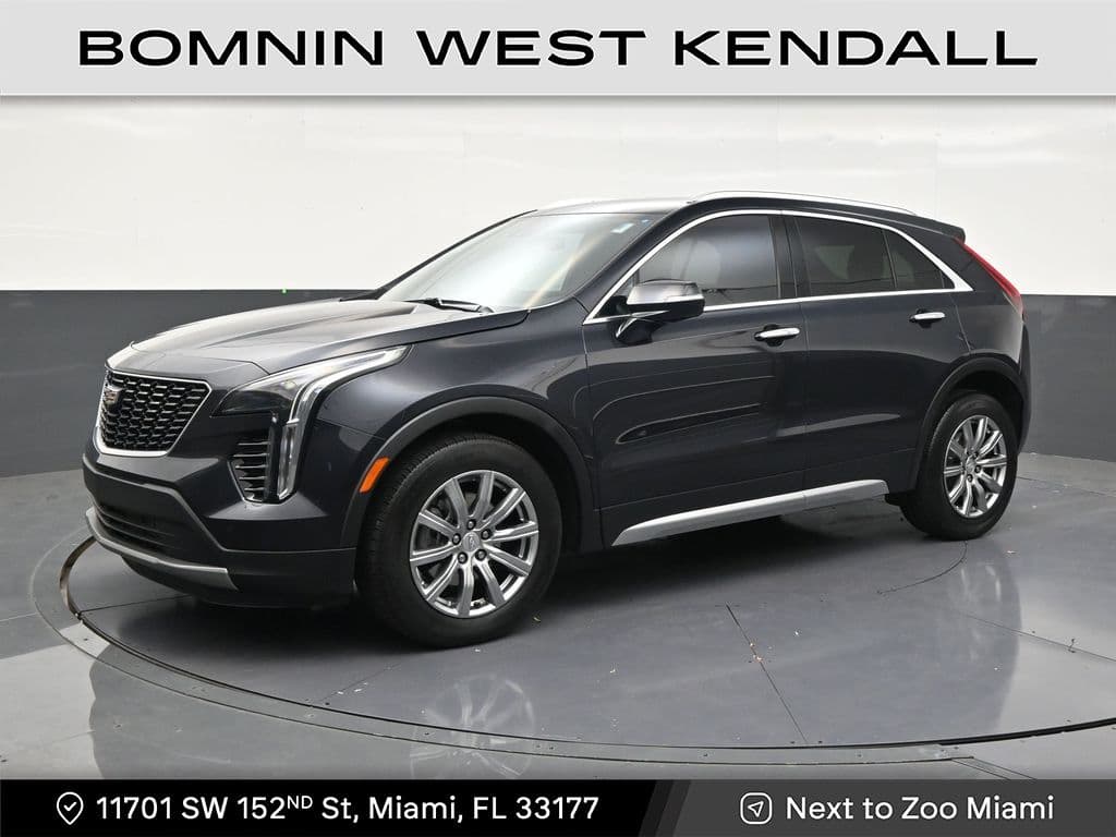2023 Cadillac XT4 Premium Luxury — photo 1 of 34