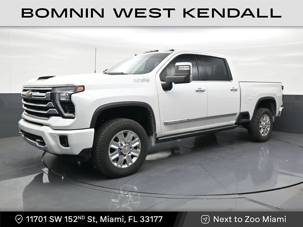 2024 Chevrolet Silverado 3500HD High Country — photo 1 of 33