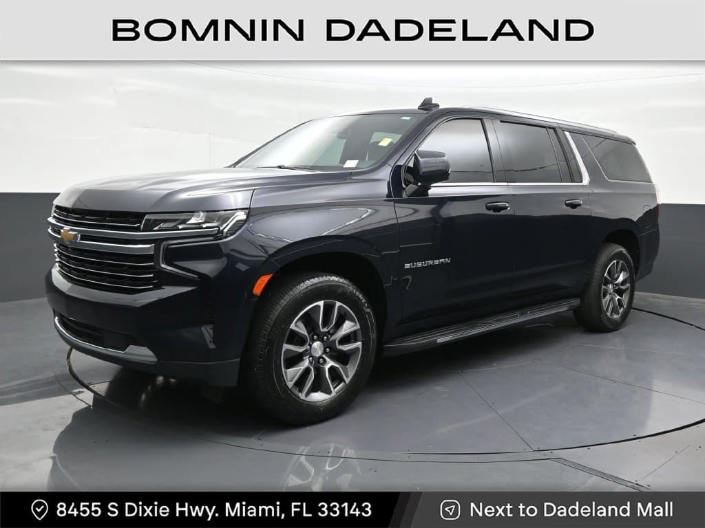 2021 Chevrolet Suburban LT — photo 1 of 37