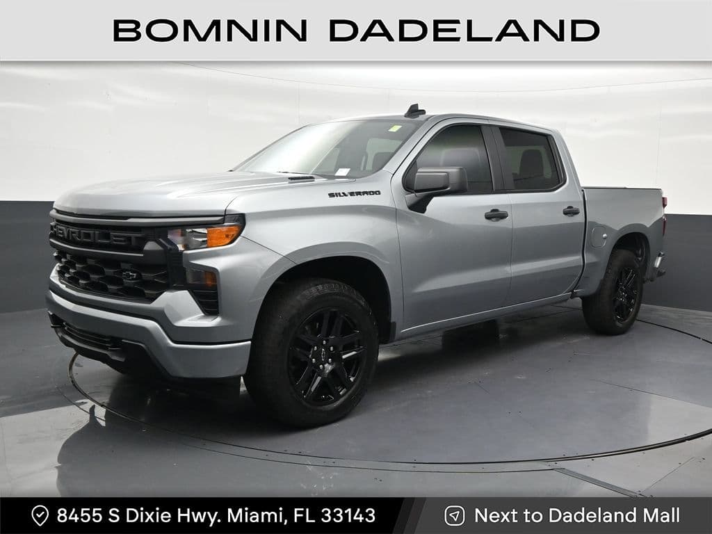 2025 Chevrolet Silverado 1500 Custom — photo 1 of 31