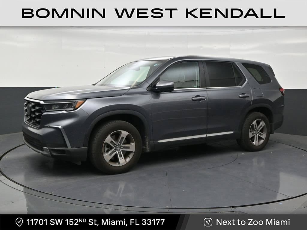 2024 Honda Pilot EX-L 8 Passenger — photo 1 of 32