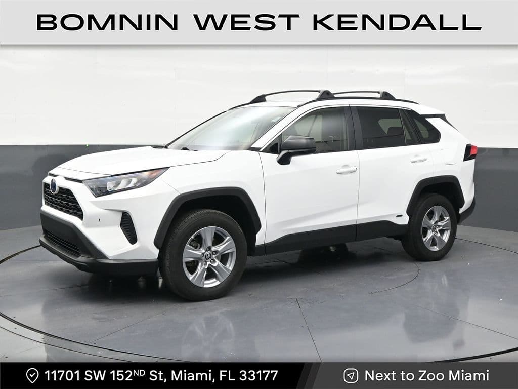 2022 Toyota RAV4 Hybrid LE — photo 1 of 34