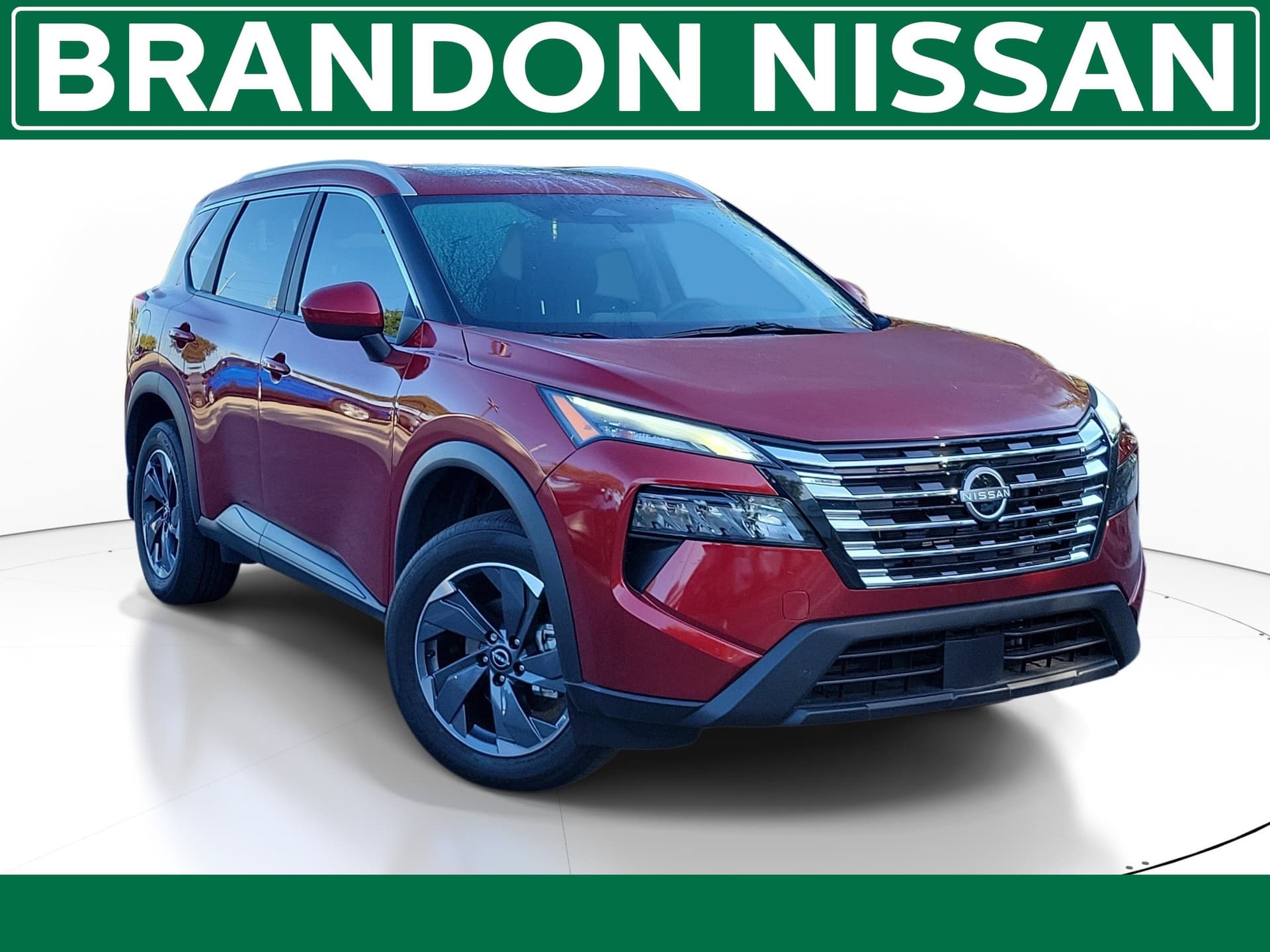 2025 Nissan Rogue SV — photo 1 of 30