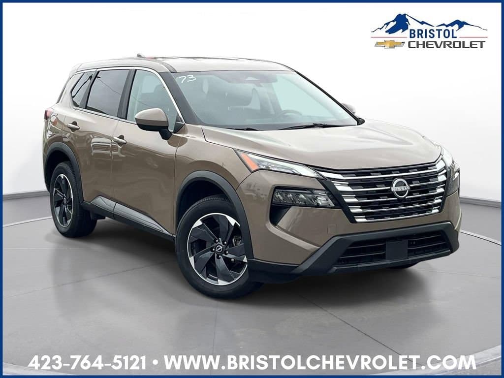 2025 Nissan Rogue SV — photo 1 of 36