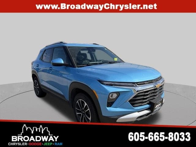 2025 Chevrolet Trailblazer LT — photo 1 of 22