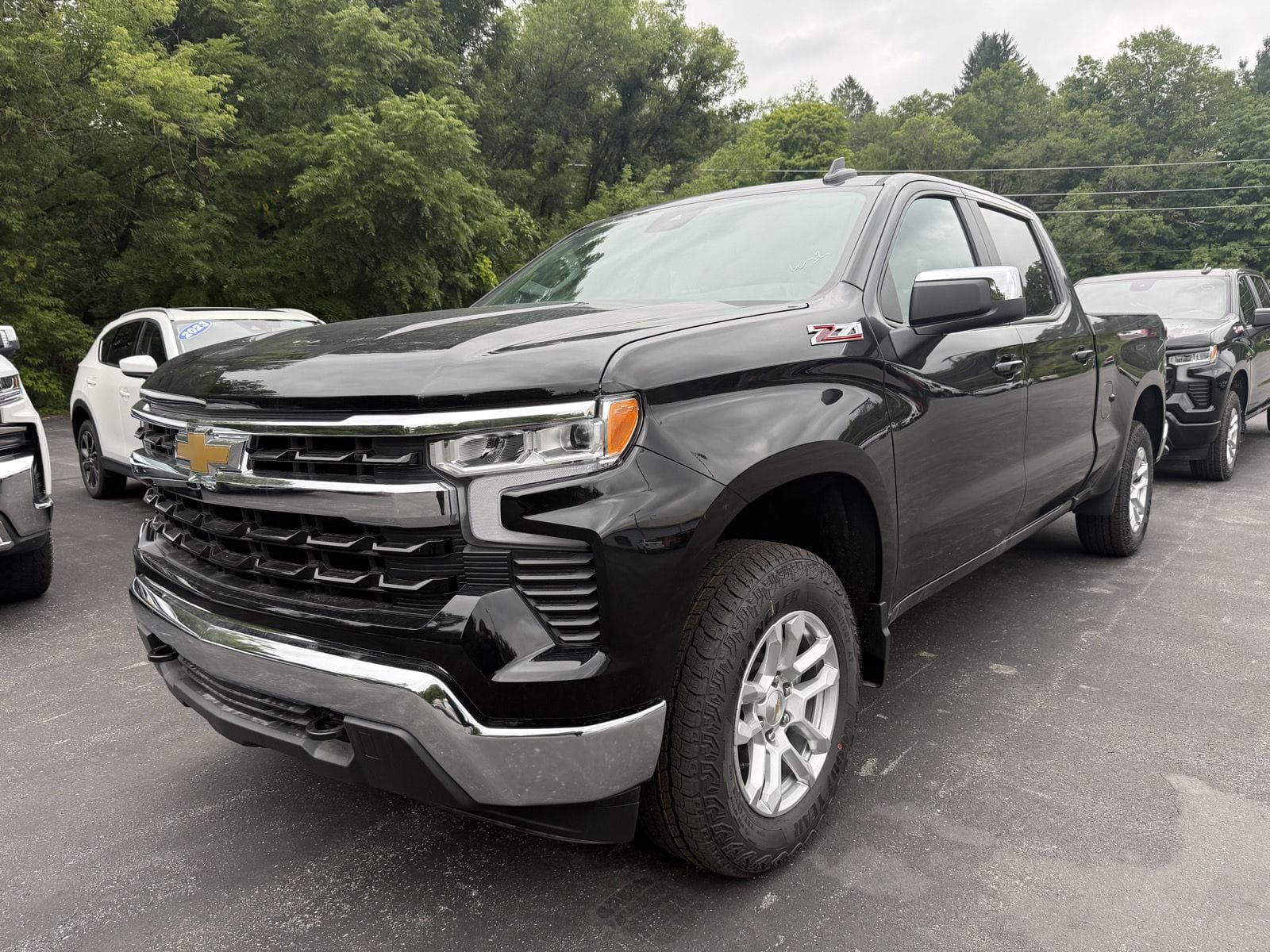 2026 Chevrolet Silverado 1500 LT — photo 1 of 11