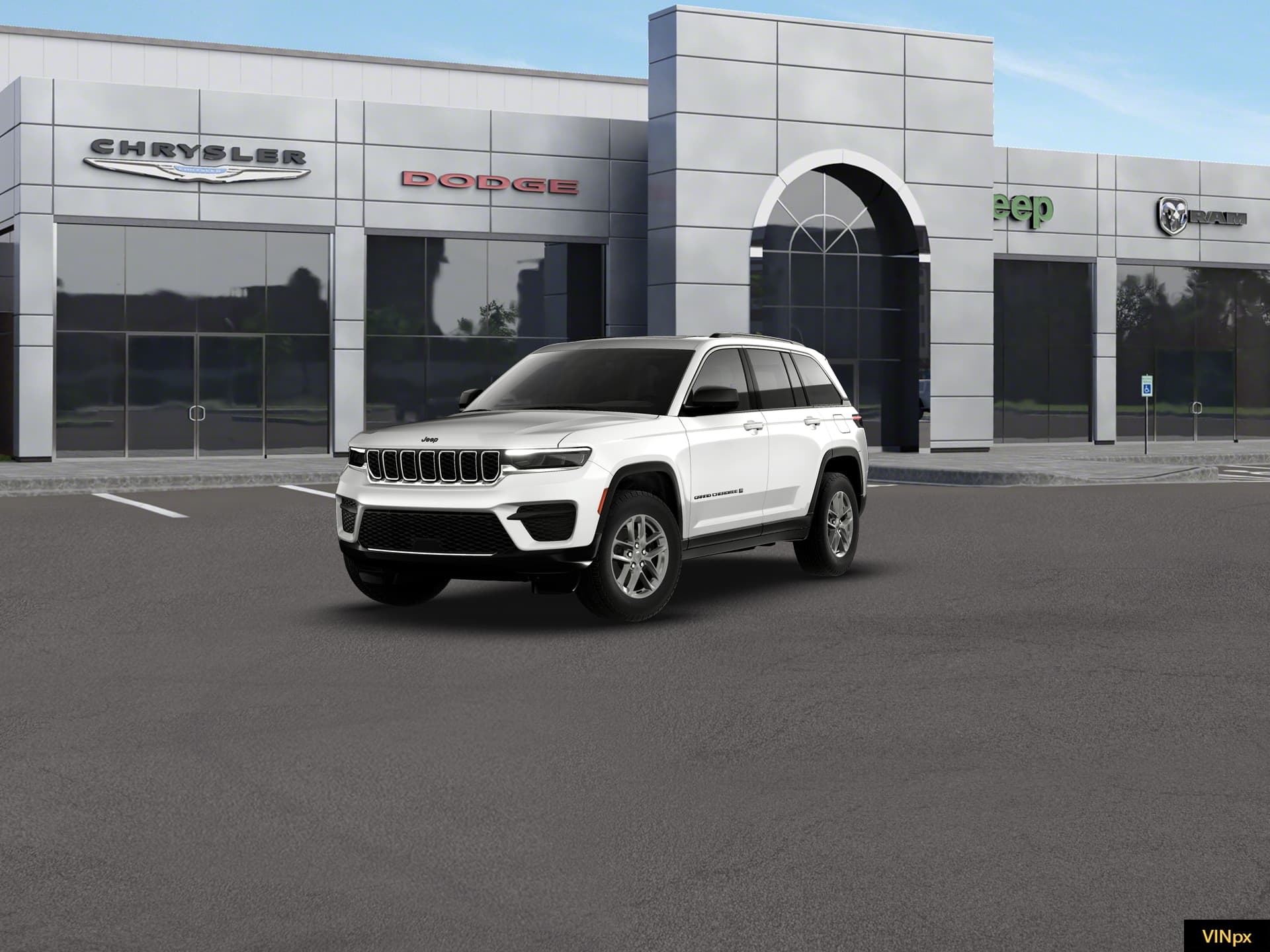 2026 Jeep Grand Cherokee Laredo — photo 1 of 21