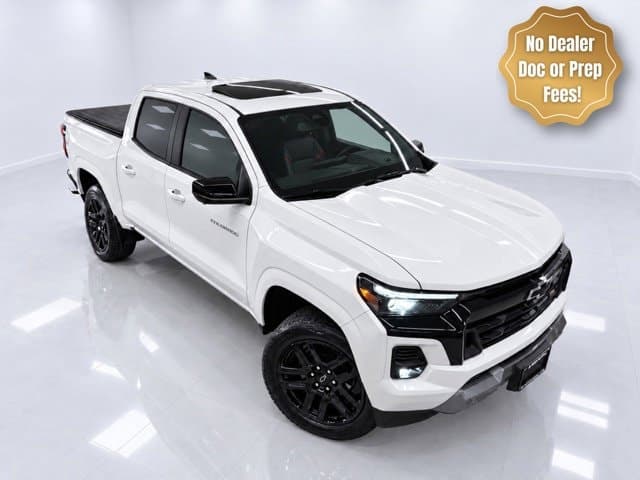 2025 Chevrolet Colorado Base — photo 1 of 42