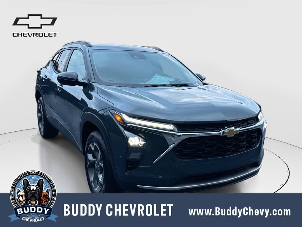 2026 Chevrolet Trax LT — photo 1 of 67