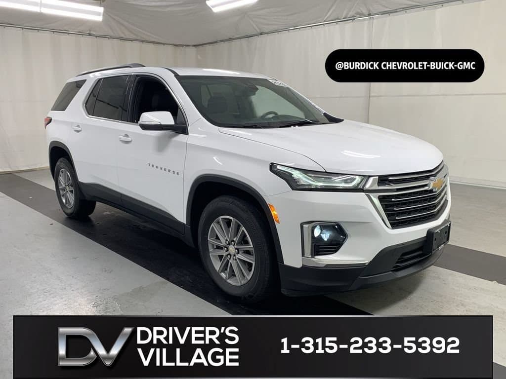 2023 Chevrolet Traverse LT Cloth — photo 1 of 24