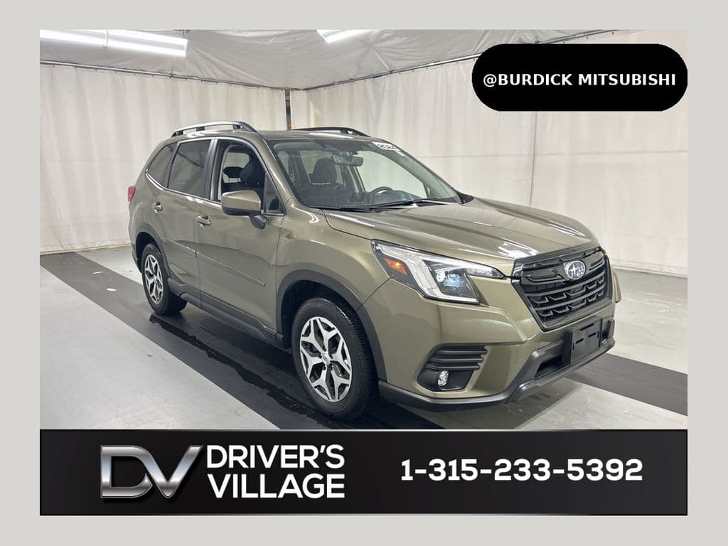 2024 Subaru Forester Premium — photo 1 of 24