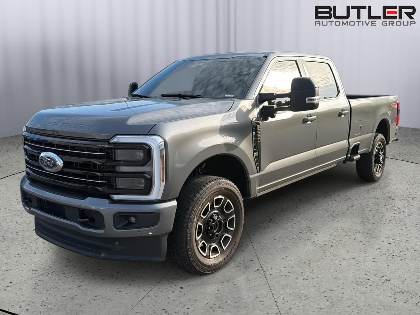 2025 Ford F-250 Platinum — photo 1 of 10