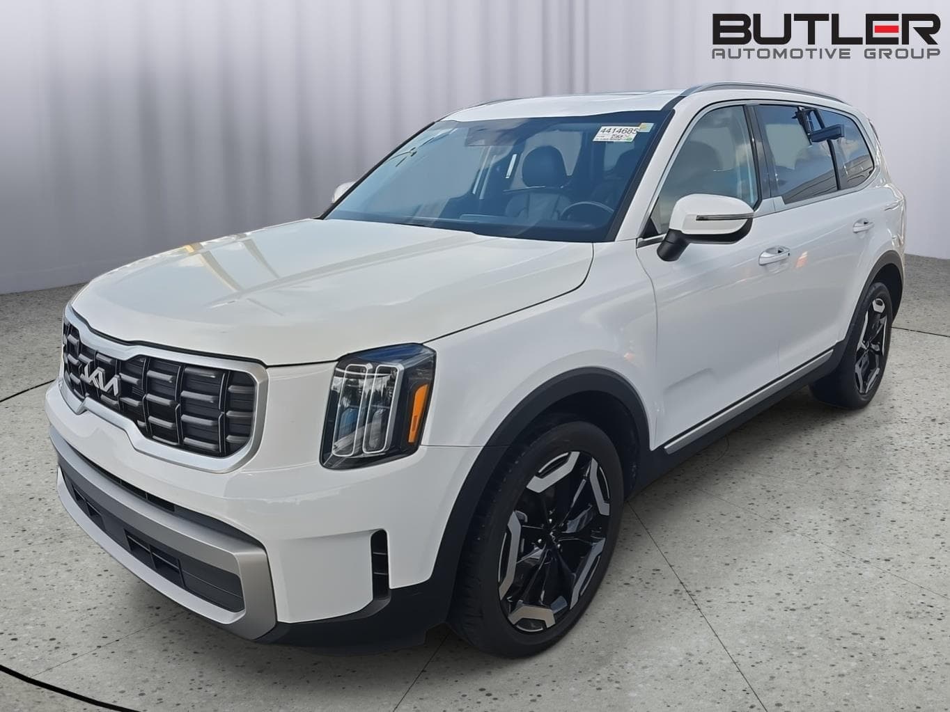 2025 Kia Telluride S — photo 1 of 15