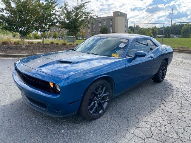 2023 Dodge Challenger SXT — photo 1 of 16