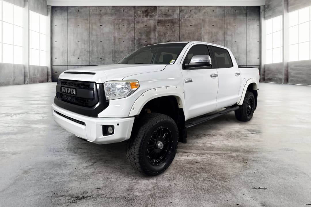 2015 Toyota Tundra 4WD Truck Base — photo 1 of 28