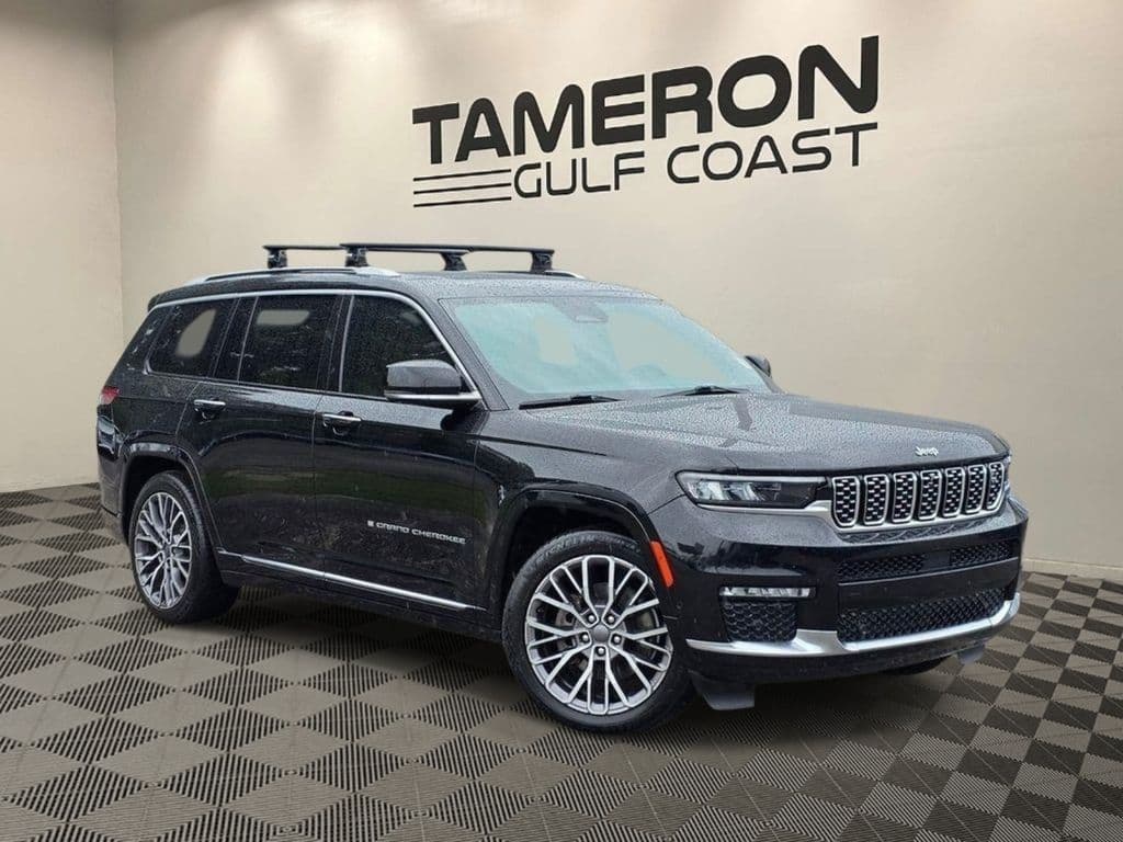 2022 Jeep New Grand Cherokee Summit — photo 1 of 50