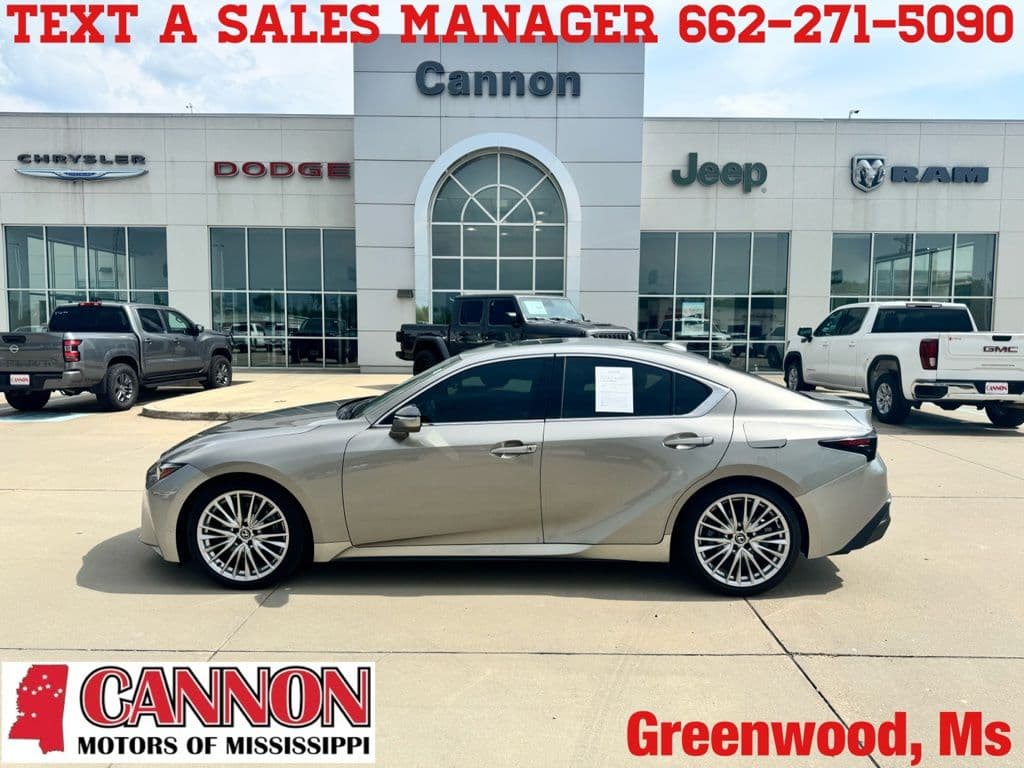 2023 Lexus IS 300 Base — photo 1 of 21