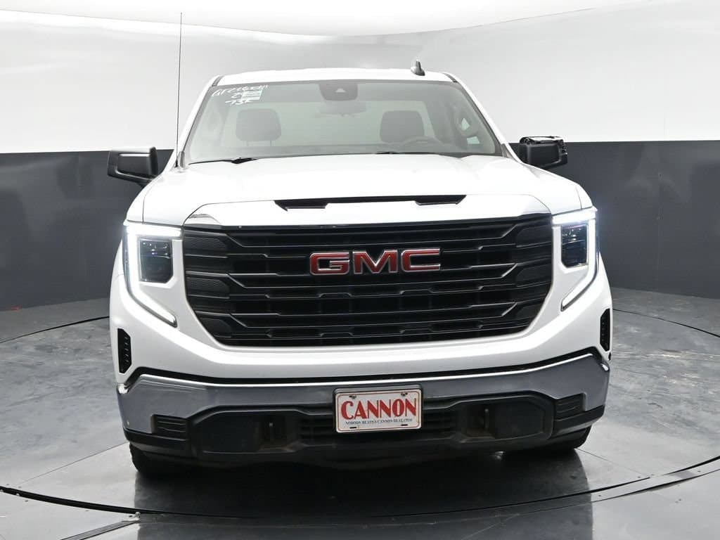 2024 GMC Sierra 1500 Pro — photo 1 of 40