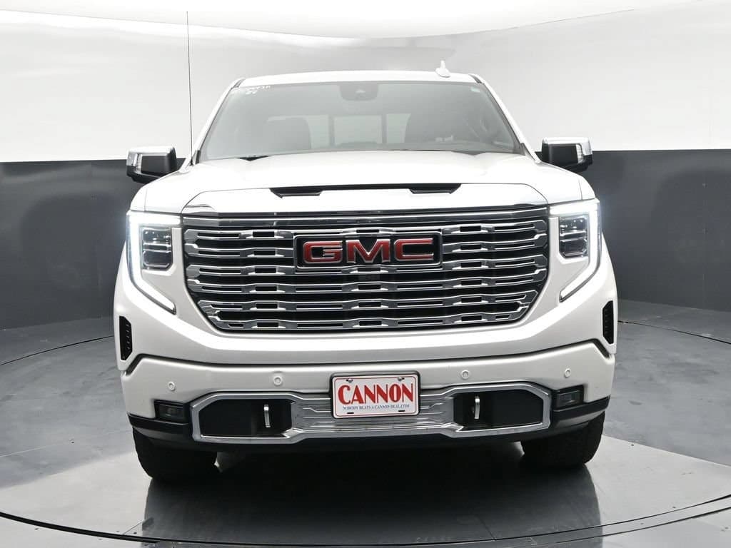 2022 GMC Sierra 1500 Denali — photo 1 of 41