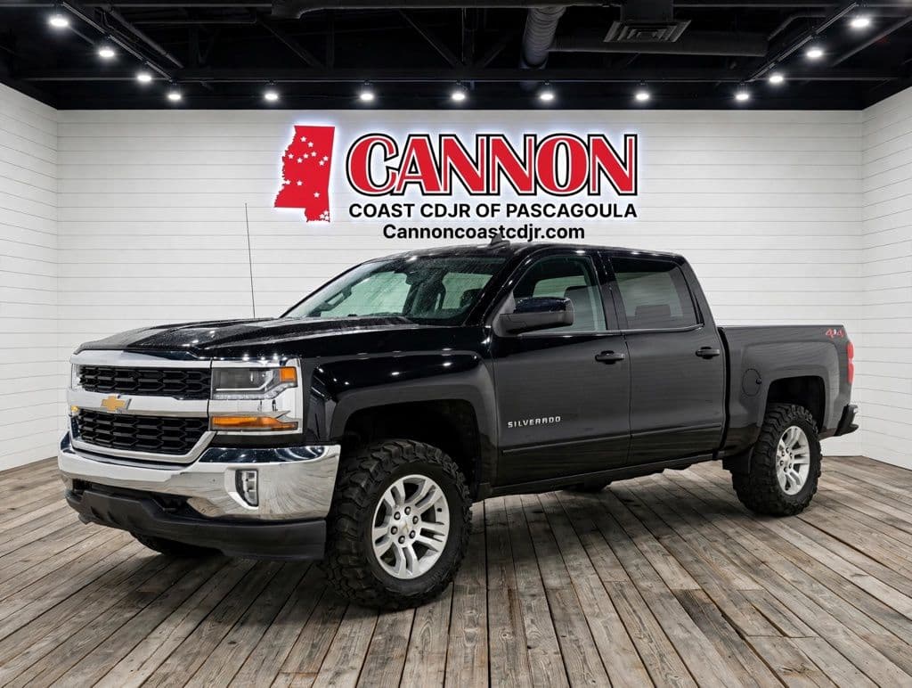 2018 Chevrolet Silverado 1500 LT — photo 1 of 20