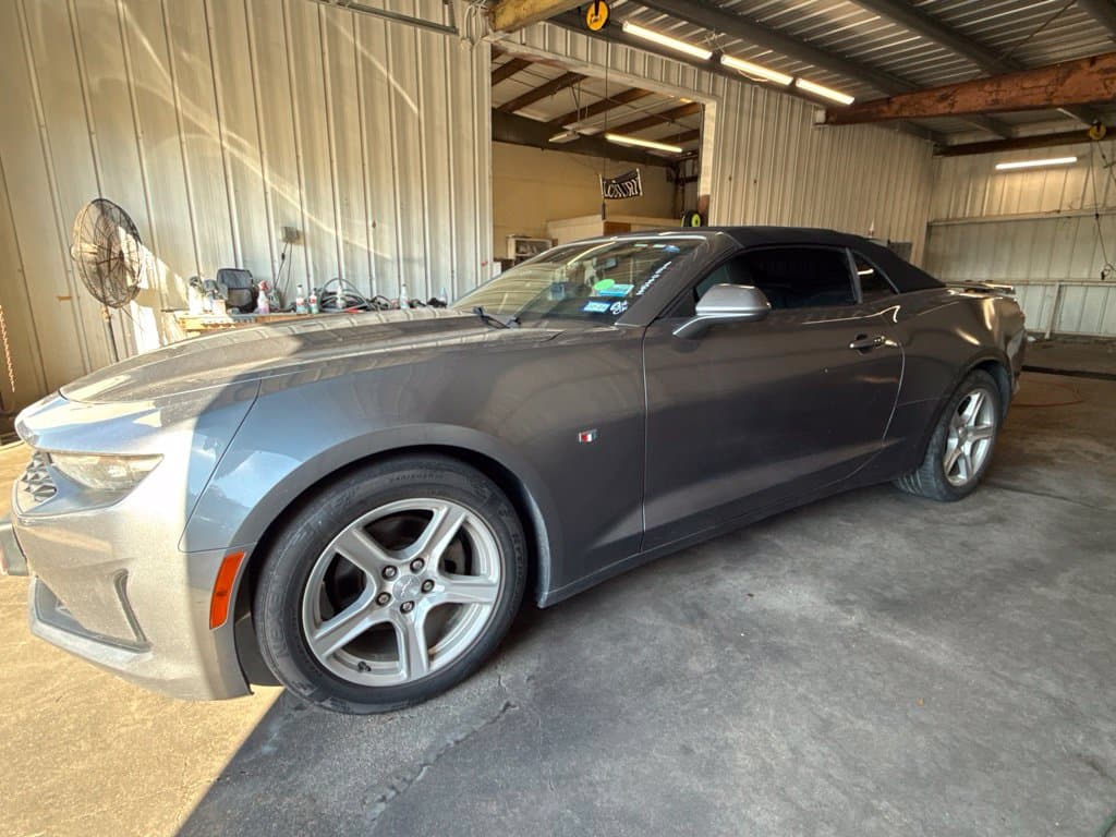 2020 Chevrolet Camaro 1LT — photo 1 of 5