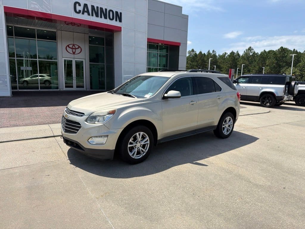2016 Chevrolet Equinox LT — photo 1 of 12