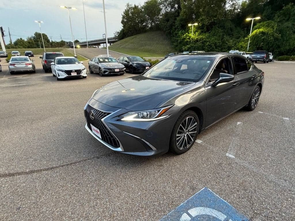 2022 Lexus ES ES 350 — photo 1 of 41