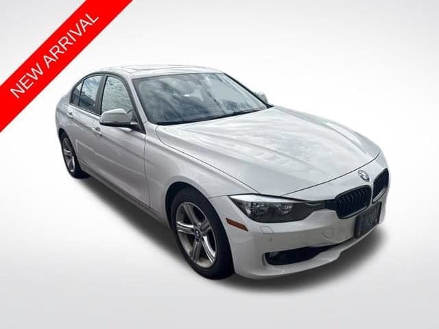 2015 BMW 3 Series 328i xDrive — photo 1 of 12