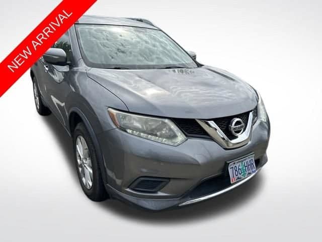 2015 Nissan Rogue SV — photo 1 of 11