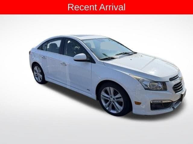 2015 Chevrolet Cruze LTZ — photo 1 of 7