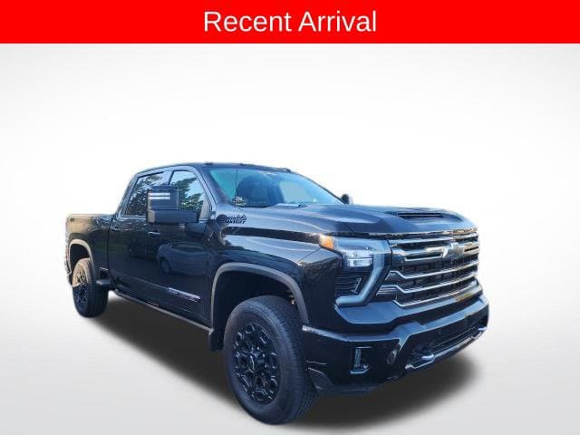 2024 Chevrolet Silverado 3500HD High Country — photo 1 of 13