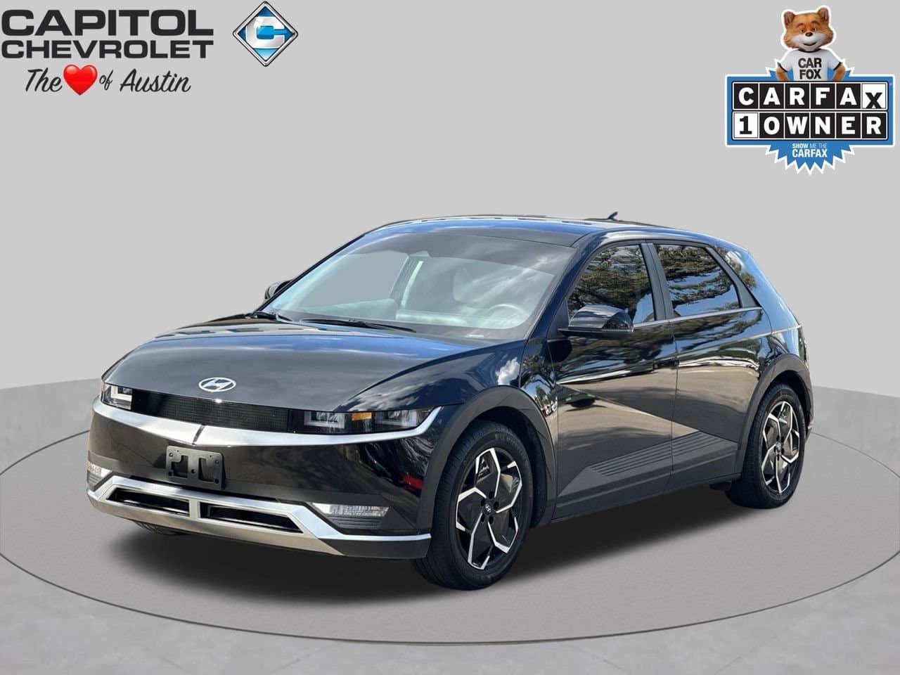 2024 Hyundai IONIQ 5 SE — photo 1 of 30