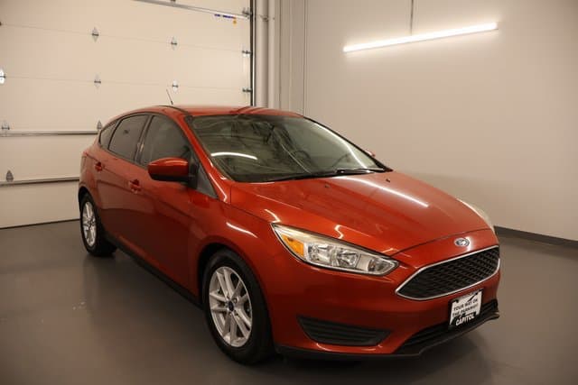 2018 Ford Focus SE — photo 1 of 29