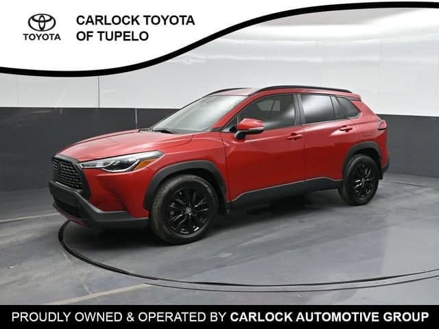 2024 Toyota Corolla Cross LE — photo 1 of 52