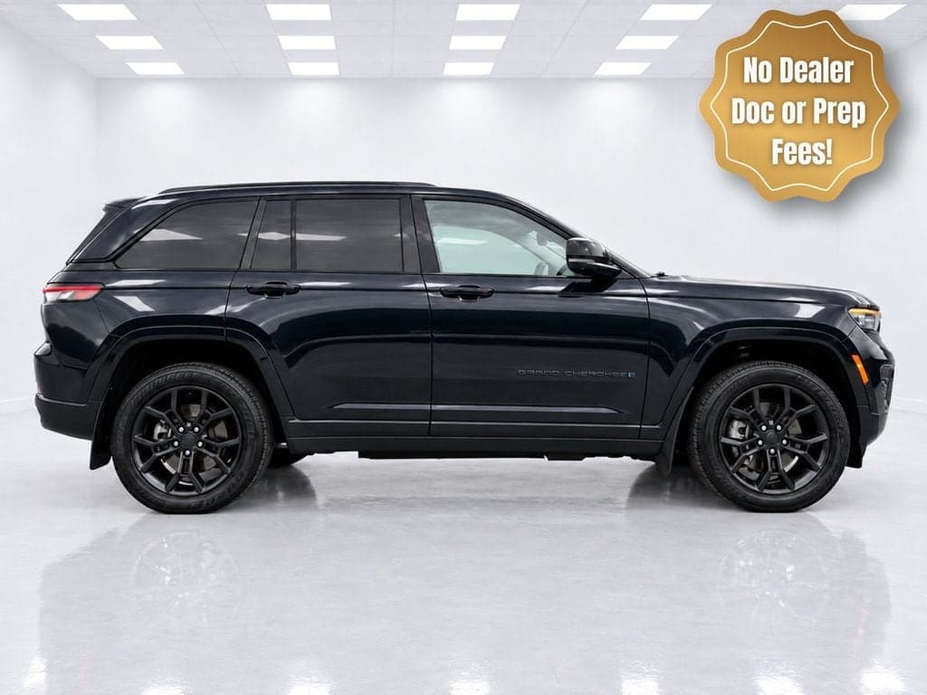 2023 Jeep Grand Cherokee 4xe Base — photo 1 of 37